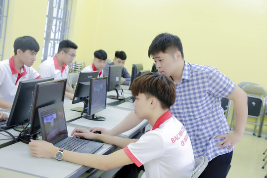 Bắc Ninh: Đẩy mạnh ứng dụng công nghệ thông tin và chuyển đổi số trong giáo dục