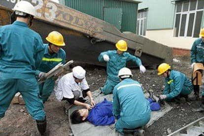 Người lao động cần trang bị kỹ năng an toàn để tự bảo vệ nhằm giảm tải cho công tác cứu hộ