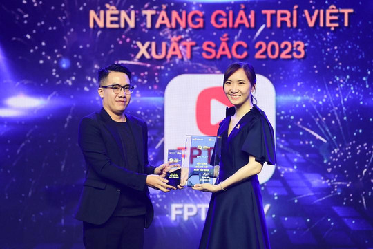 ‏FPT Play giữ vững vị thế Nền tảng giải trí Việt xuất sắc tại Tech Awards 2023‏