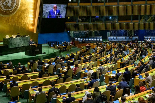Liên Hợp Quốc thông qua Nghị quyết đầu tiên về AI