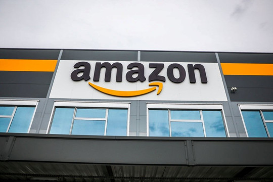 Amazon tăng cường ứng dụng Gen AI, giúp nhà bán hàng đăng tải sản phẩm hiệu quả