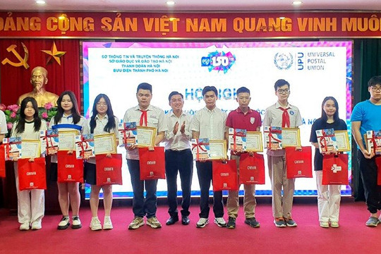 47 em học sinh Hà Nội đạt giải cuộc thi viết thư quốc tế UPU lần thứ 53