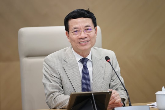 Bộ trưởng Nguyễn Mạnh Hùng: Đất nước đang hiện đại hóa thì báo chí cũng phải hiện đại hóa
