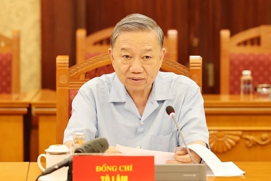 Tổng Bí thư, Chủ tịch nước Tô Lâm thăm hỏi đồng bào, chiến sĩ bị ảnh hưởng của cơn bão số 3