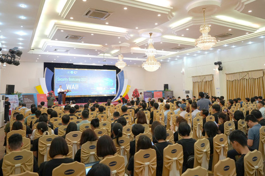 Security Bootcamp 2024: Liệu rằng AI có nhân tính?