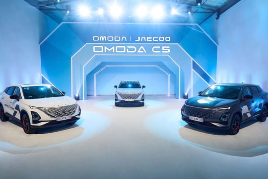 OMODA & JAECOO Việt Nam chính thức Mở bán Pre-sales OMODA C5 – Cơ hội sở hữu SUV B+ đẳng cấp cùng nhiều ưu đãi hấp dẫn