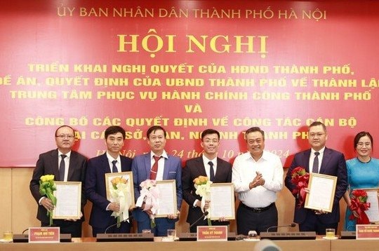 Trung tâm Phục vụ hành chính công TP Hà Nội cầu nối với người dân và doanh nghiệp