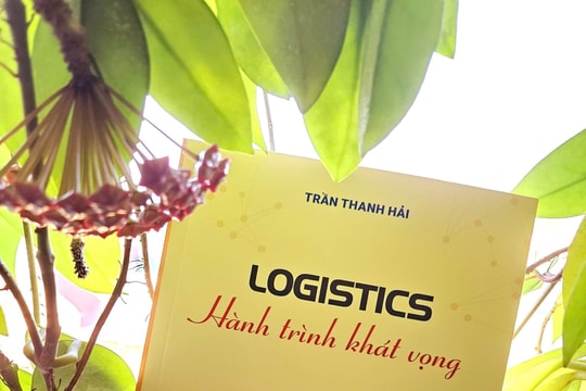 Cuốn sách viết bằng cả tình yêu và sự đam mê về Logistics