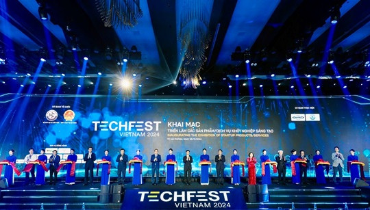 Techfest Vietnam 2024: Khai mạc Triển lãm các sản phẩm, dịch vụ khởi nghiệp sáng tạo