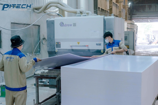 PITECH PVC: Vật liệu nội thất thân thiện môi trường và bền vững