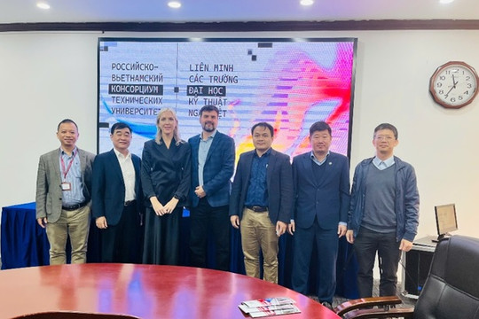 Trường Đại học Mỏ - Địa chất đề xuất gia nhập Liên minh các trường đại học kỹ thuật Nga - Việt
