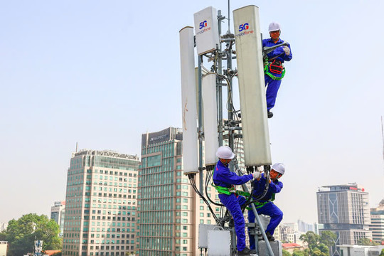 MobiFone chính thức thương mại hóa 5G