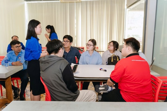 Vai trò của thanh niên tham gia quá trình chuyển đổi số