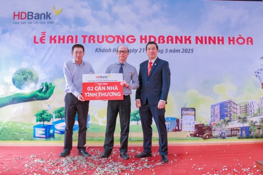 Khai trương HDBank Ninh Hoà - Điểm giao dịch thứ 376 của HDBank