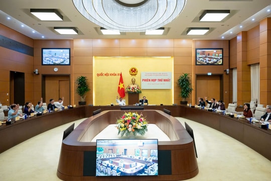 Ủy ban dự thảo sửa đổi, bổ sung một số điều của Hiến pháp năm 2013