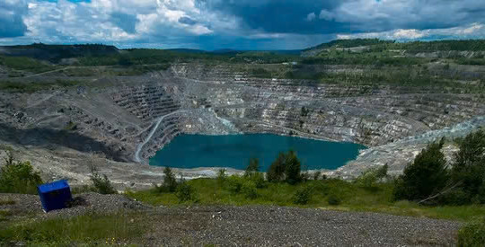 Canada: Biến chất thải amiăng thành vật liệu có giá trị