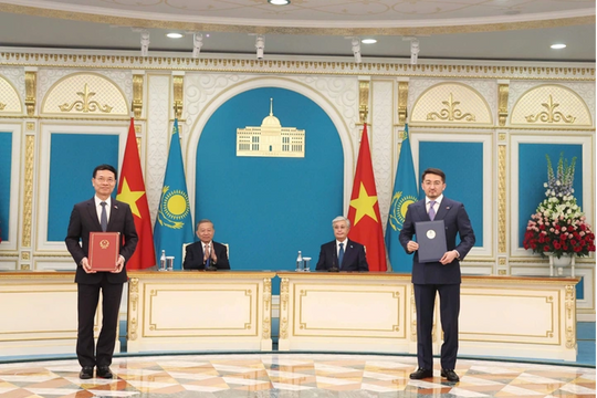 Chương mới trong quan hệ hợp tác Việt Nam và Kazakhstan về phát triển KHCN, ĐMST và CĐS