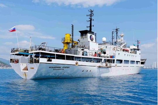 30 nhà khoa học Việt Nam - Nga nghiên cứu ô nhiễm biển Việt Nam