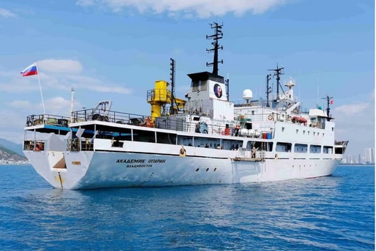 30 nhà khoa học Việt Nam - Nga nghiên cứu ô nhiễm biển Việt Nam