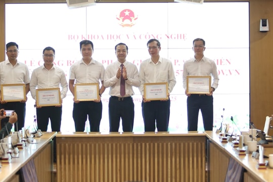 Lần đầu tiên, Bộ KH&CN công bố 32 sản phẩm, giải pháp, sáng kiến KHCN, ĐMST và CĐS tiêu biểu