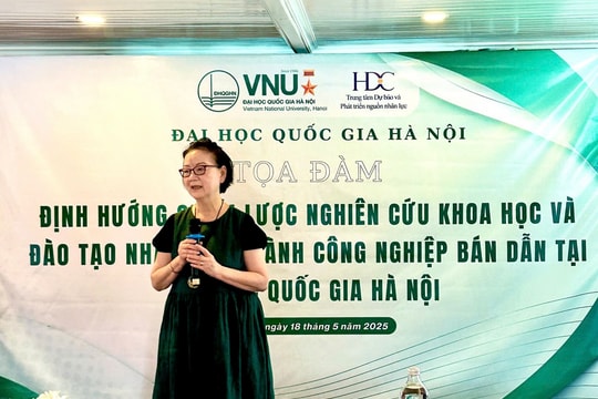 Đại học Quốc gia Hà Nội bổ nhiệm Chủ tịch danh dự Viện Bán dẫn và Vật liệu tiên tiến là nhân sự cao cấp của Tập đoàn Soitec