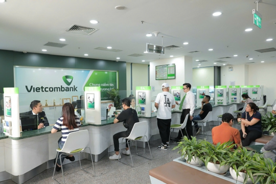 Vietcom ra mắt giải pháp tài chính chính cho khách hàng 55-62 tuổi