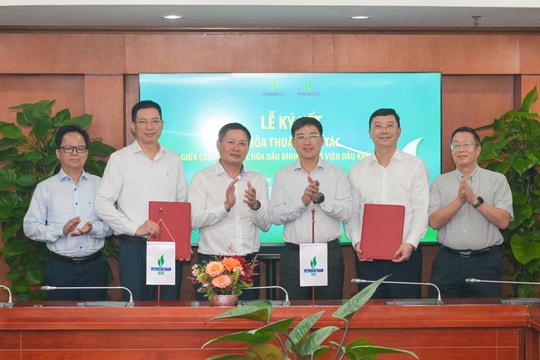 Tăng cường hợp tác trong lĩnh vực khoa học công nghệ, đổi mới sáng tạo và chuyển đổi số ngành dầu khí