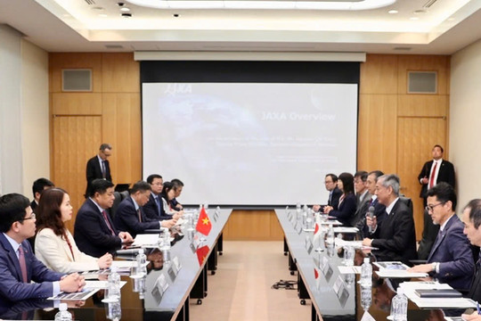 Đoàn công tác Chính phủ Việt Nam thăm và làm việc với Cơ quan Hàng không vũ trụ Nhật Bản