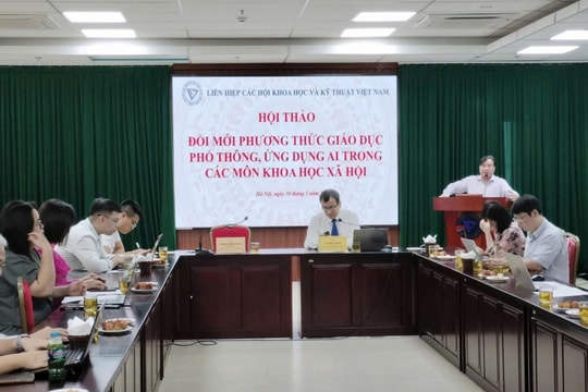 Đổi mới phương thức giáo dục phổ thông, ứng dụng AI trong các môn khoa học xã hội