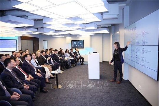 Thủ tướng Phạm Minh Chính mong muốn Estonia chia sẻ, truyền cảm hứng chuyển đổi số