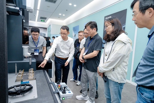 ZEISS kết nối nhà đầu tư công nghệ cao, giải bài toán quản lý chất lượng sản xuất