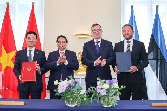 Việt Nam - Estonia đẩy mạnh hợp tác S.T.I.D
