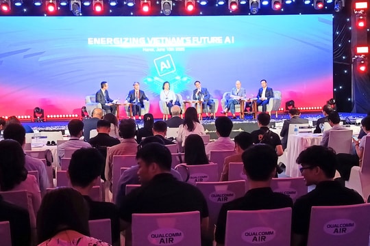 Góc nhìn của các “ông lớn” công nghệ Việt về tương lai AI: Từ đám mây đến thiết bị cá nhân