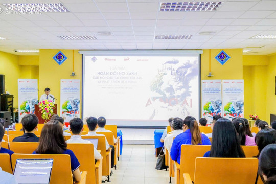 Hoán đổi nợ xanh: Cầu nối cho tài chính khí hậu và phát triển bền vững