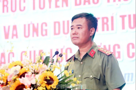 Công an TP Hà Nội đào tạo kỹ năng số, chuyển đổi số và ứng dụng AI cho hơn 7.500 cán bộ, chiến sỹ