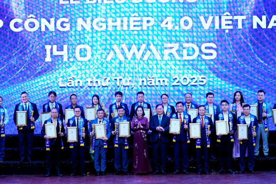 Tôn vinh 125 doanh nghiệp, cá nhân tại Top Công nghiệp 4.0 Việt Nam năm 2025