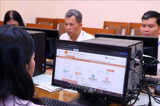 Thúc đẩy chuyển đổi số: Nền tảng cho bộ máy mới vận hành thông suốt, hiệu quả