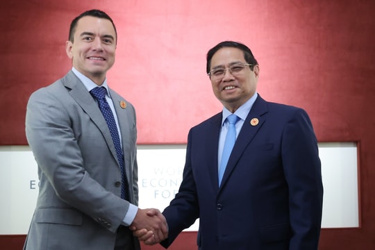Tổng thống Ecuador: Rất ngưỡng mộ năng lực sản xuất nông nghiệp và giáo dục STEM của Việt Nam