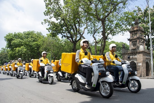 Bưu điện Việt Nam tăng tốc “giao hàng xanh” vì một Việt Nam bền vững
