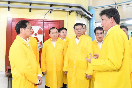 Viện Nghiên cứu Hạt nhân cần nâng cao tiềm lực để vươn lên tiệm cận trình độ các nước tiên tiến