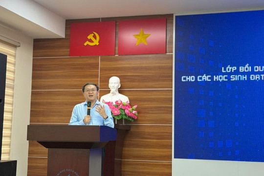 TP Hồ Chí Minh: Tăng cường bồi dưỡng kiến thức AI cho học sinh