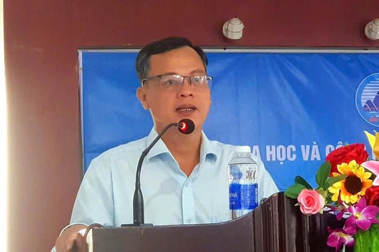 Sinh viên Đà Nẵng tình nguyện hỗ trợ chuyển đổi số tại cấp cơ sở