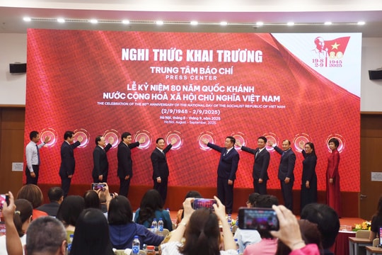 Khai trương Trung tâm Báo chí Lễ kỷ niệm 80 năm Quốc khánh