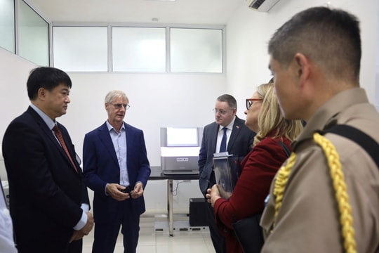 Việt Nam - Hoa Kỳ: Đánh giá hợp tác triển khai công nghệ ADN trong xác định danh tính hài cốt liệt sĩ