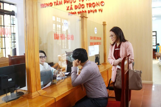 Đẩy mạnh cải cách thủ tục hành chính, tiếp tục tháo gỡ điểm nghẽn