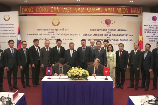 Việt Nam - Lào: Hợp tác phát triển khoa học công nghệ và chuyển đổi số trong kỷ nguyên số