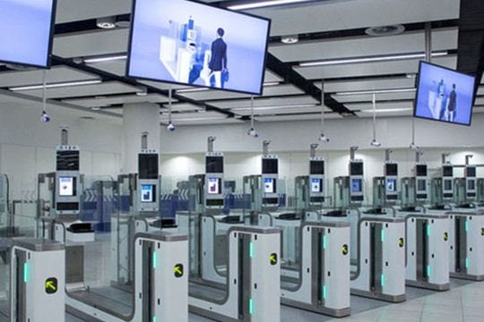 Sinh trắc học "lên ngôi" tại nhiều sân bay