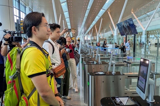 TP Hồ Chí Minh: Tăng tốc ứng dụng công nghệ để giải quyết thủ tục hành chính