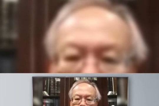 Giáo sư Lương Văn Hy - Đại học Toronto chúc mừng ấn phẩm tiếng Anh của Tạp chí đối với ngành KHXH&NV