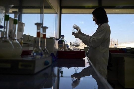 Châu Âu trước “cuộc khủng hoảng tài trợ” nghiên cứu khoa học